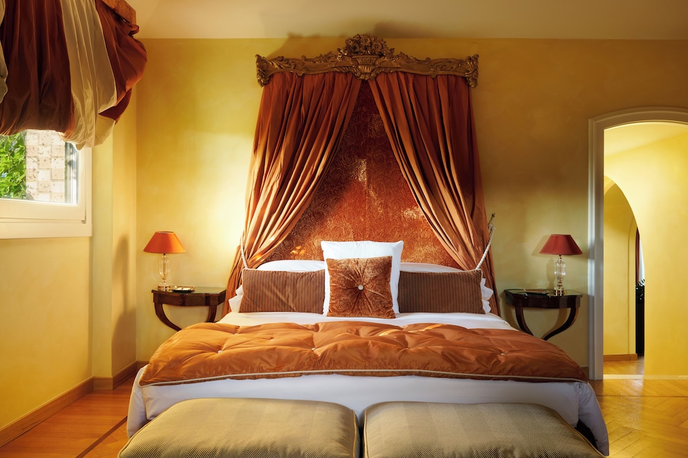 Signature Suite photo 1