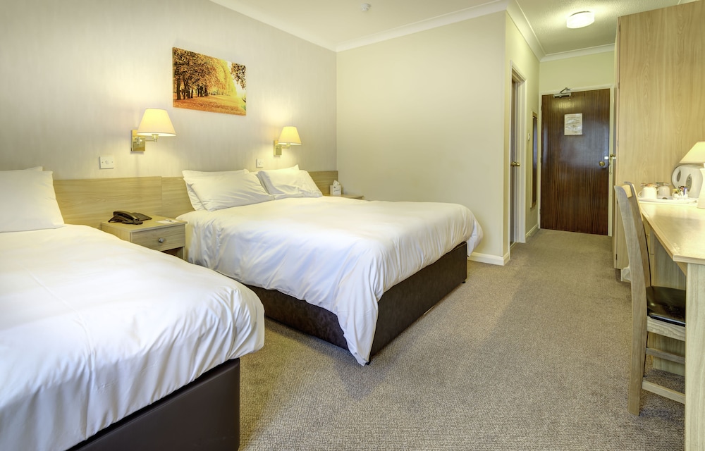 Family Room, Multiple Beds, Non Smoking photo 2