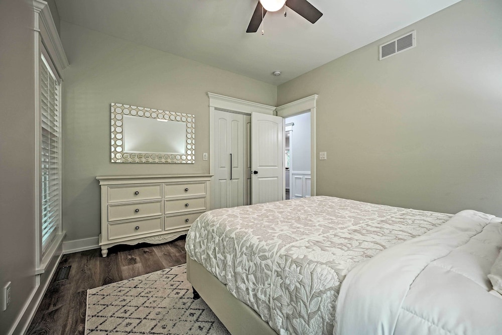 House (6 Bedrooms) photo 2