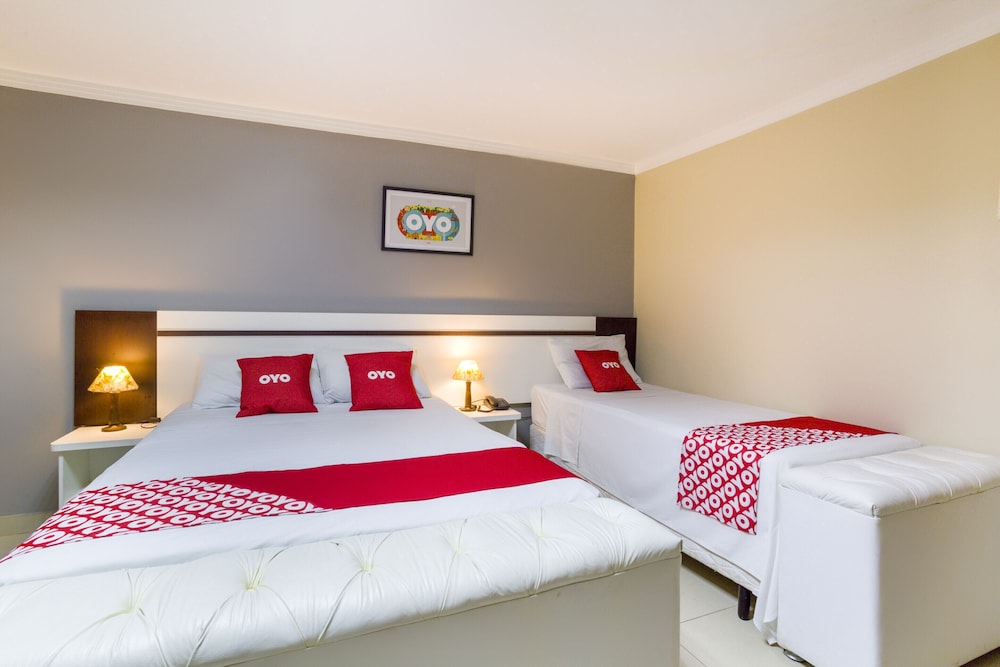 Triple Room (1 Double Bed + 1 Single Bed) photo 3