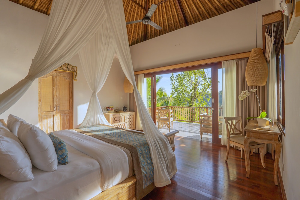 Villa, 1 Bedroom, Pool View - Photo 1