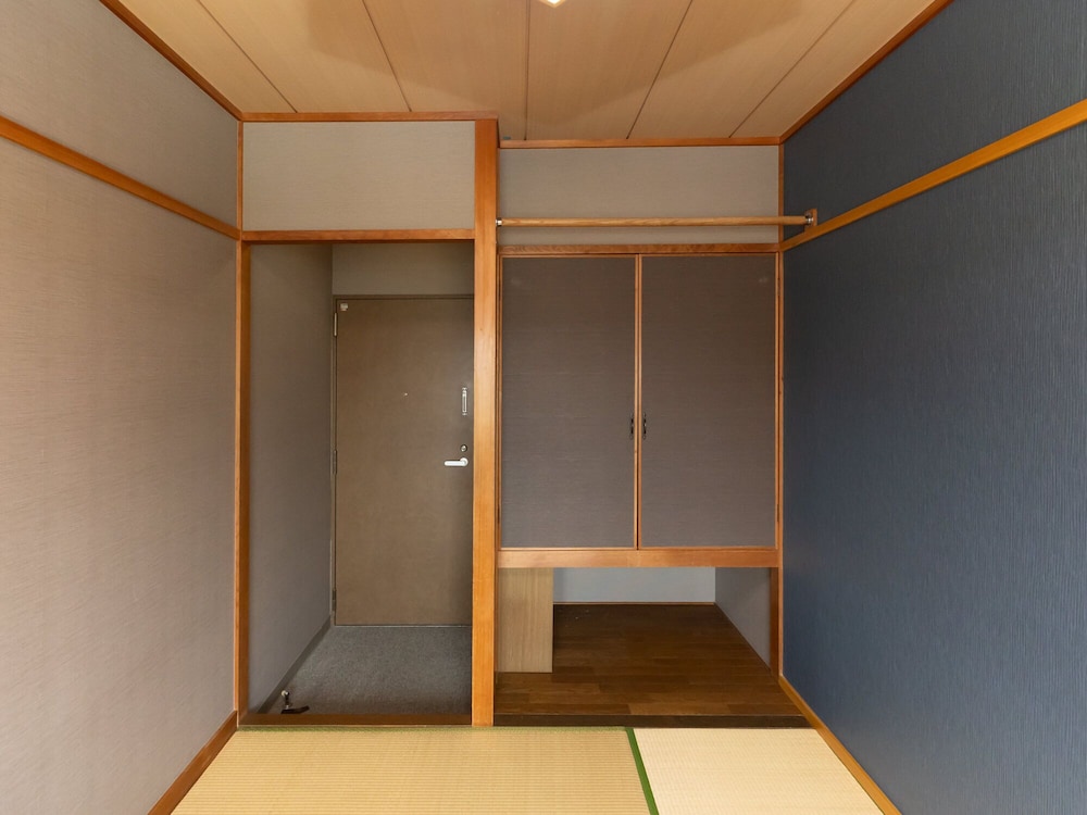 Traditional Twin Room, Non Smoking, Shared Bathroom (8 tatami-mat size) photo 2
