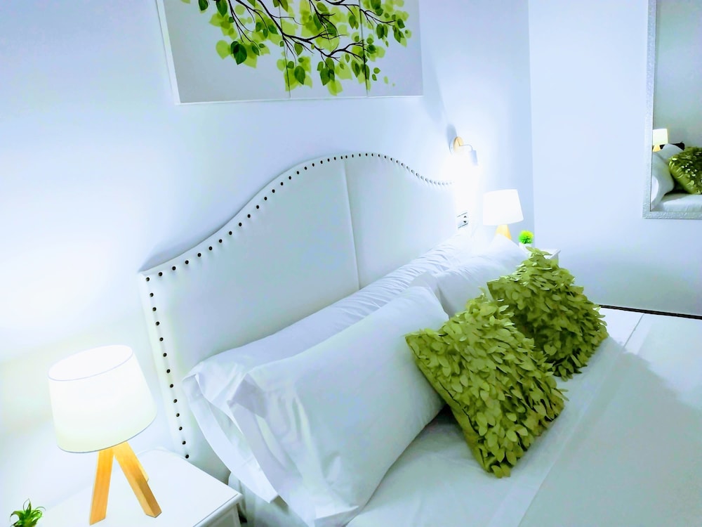 Deluxe Double Room, 1 Double Bed, Mountain View photo 3