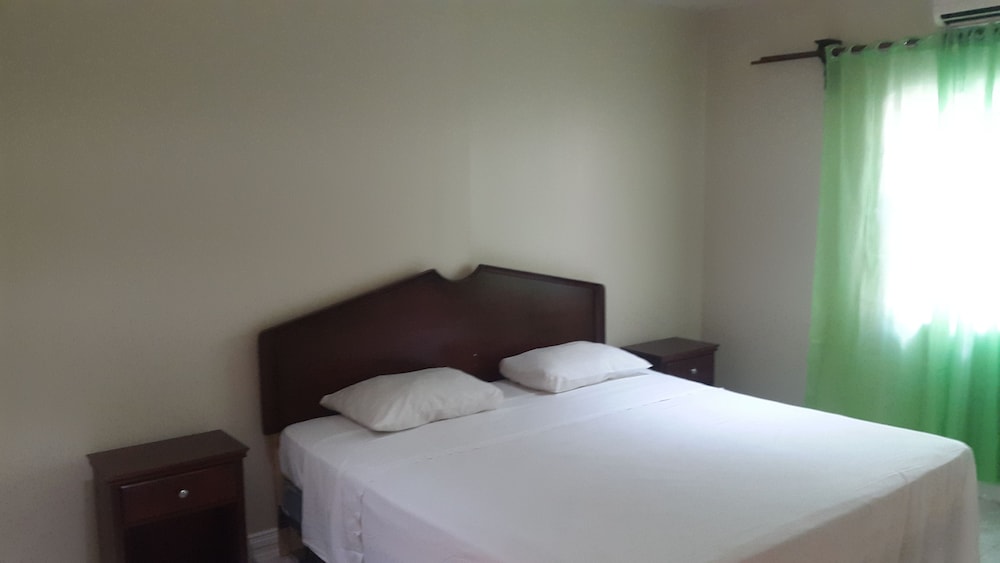 Comfort Double or Twin Room, 1 Queen Bed, Non Smoking, Beach View photo 3