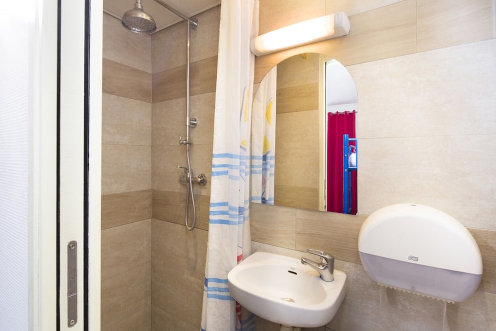 Room with Private Shower photo 3
