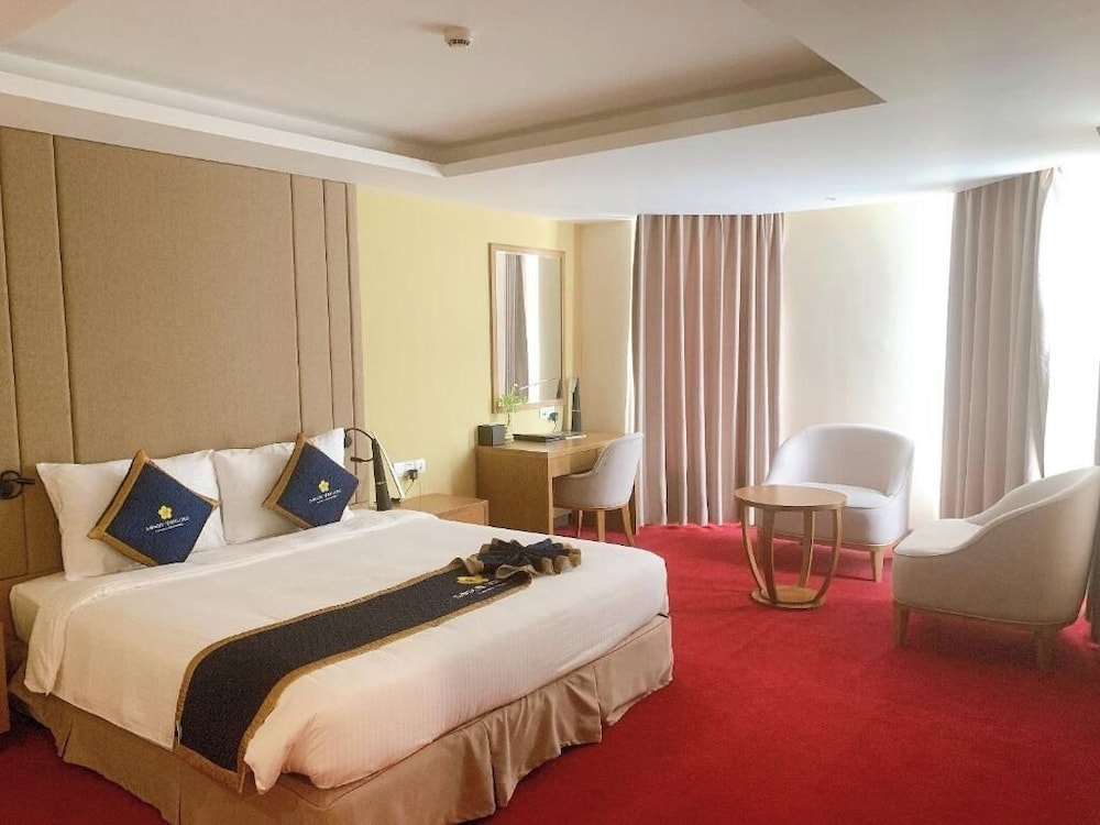 Classic Suite, River View photo 2