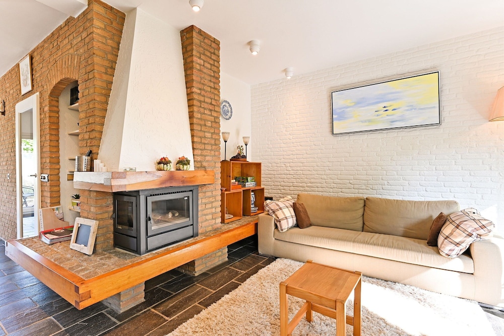 House photo 2