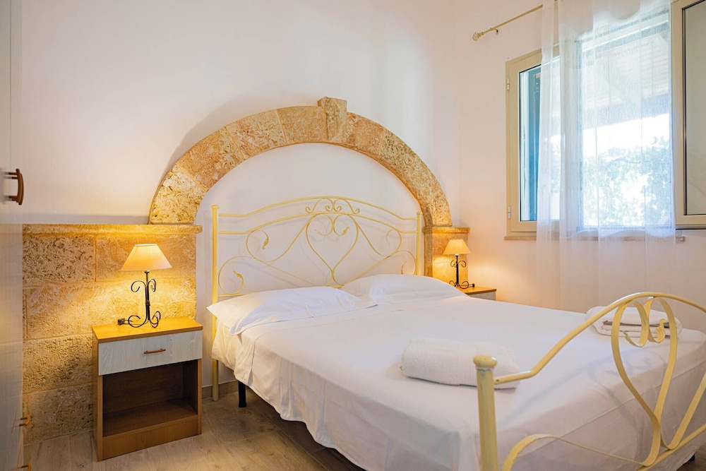 Royal Quadruple Room photo 3