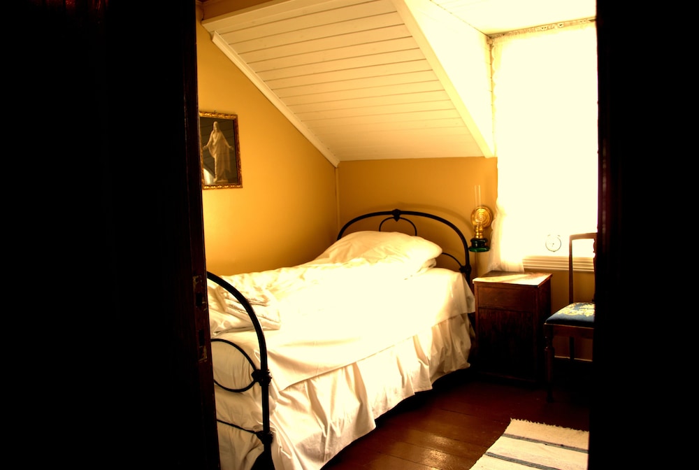 Double Room, Shared Bathroom photo 2
