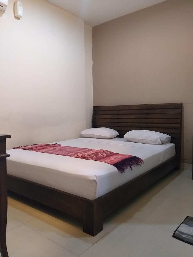 Standard Room (No Window)