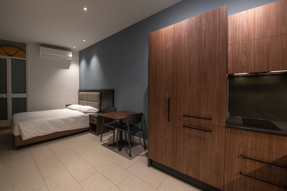 Junior Studio Suite photo 3