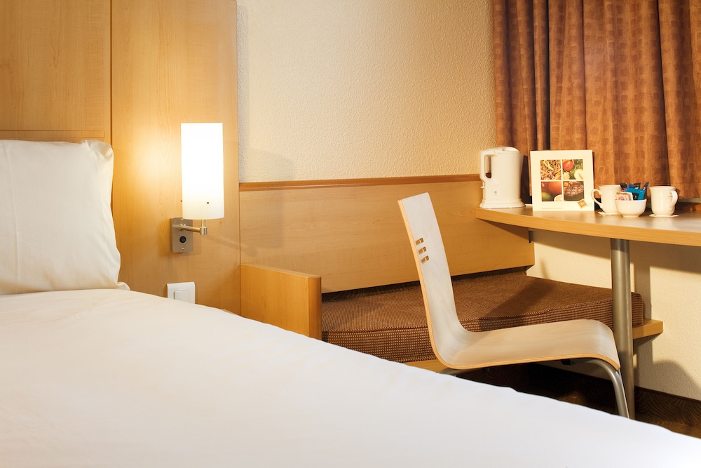 Twin Room, 2 Twin Beds - Photo 3