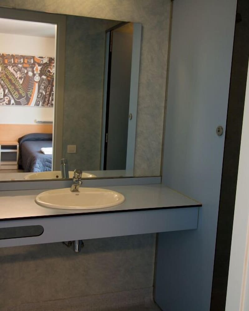 Family Room, Private Bathroom (for 8 people) photo 3