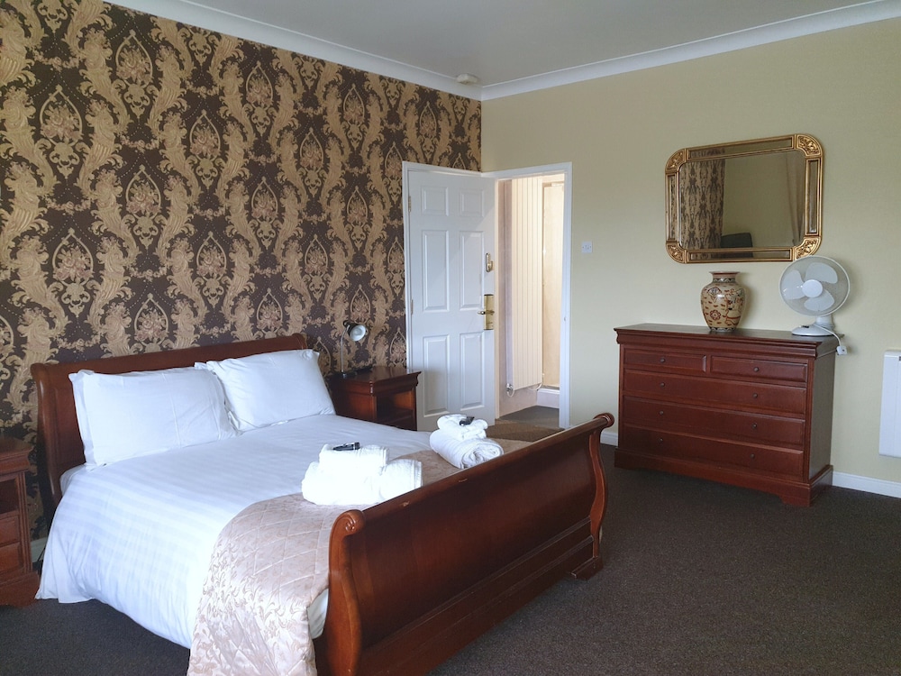 Double Room, Ensuite (Room 1) - Photo 1