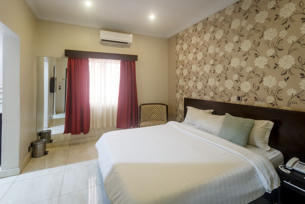 Premium Room, 1 Queen Bed, Non Smoking