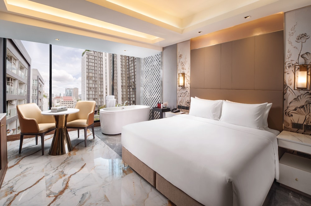 Samala Jacuzzi Room