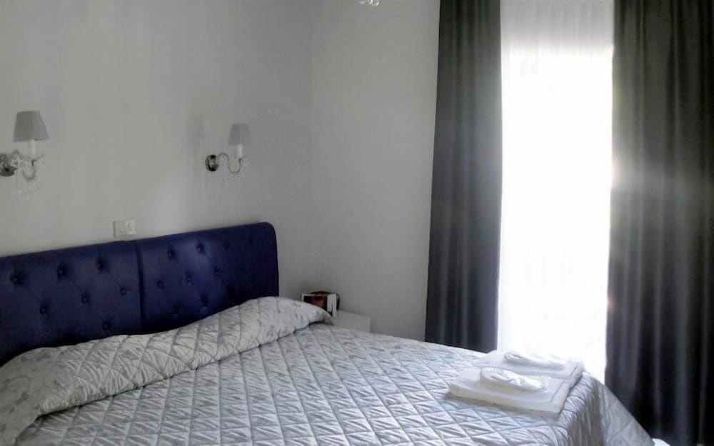 Classic Double Room photo 2