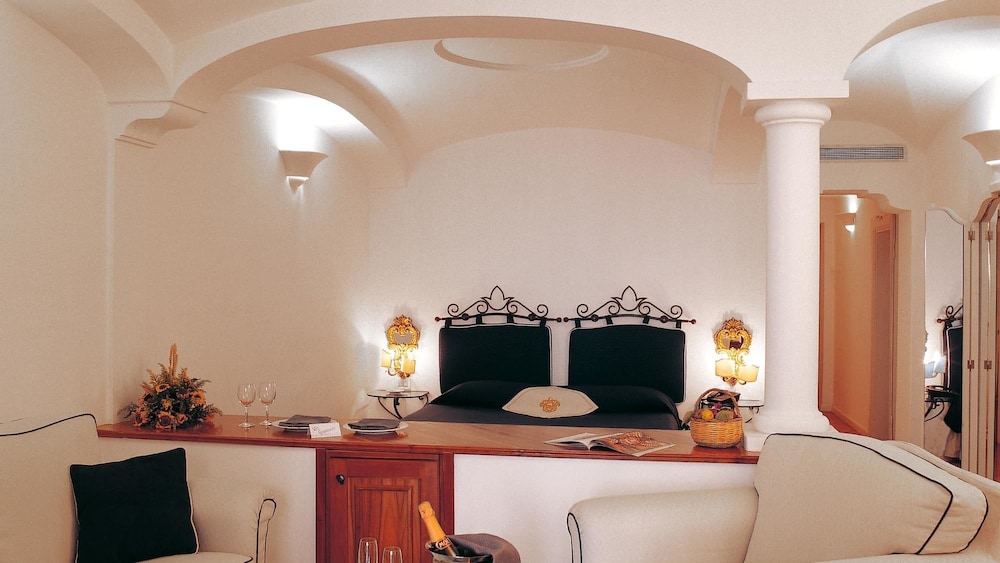 Triple Room - Photo 1
