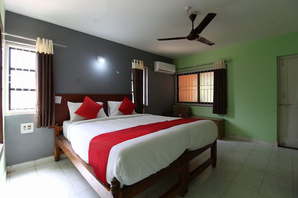 Deluxe Room (Ac)