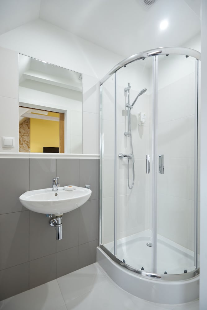Deluxe Double Room - Photo 5