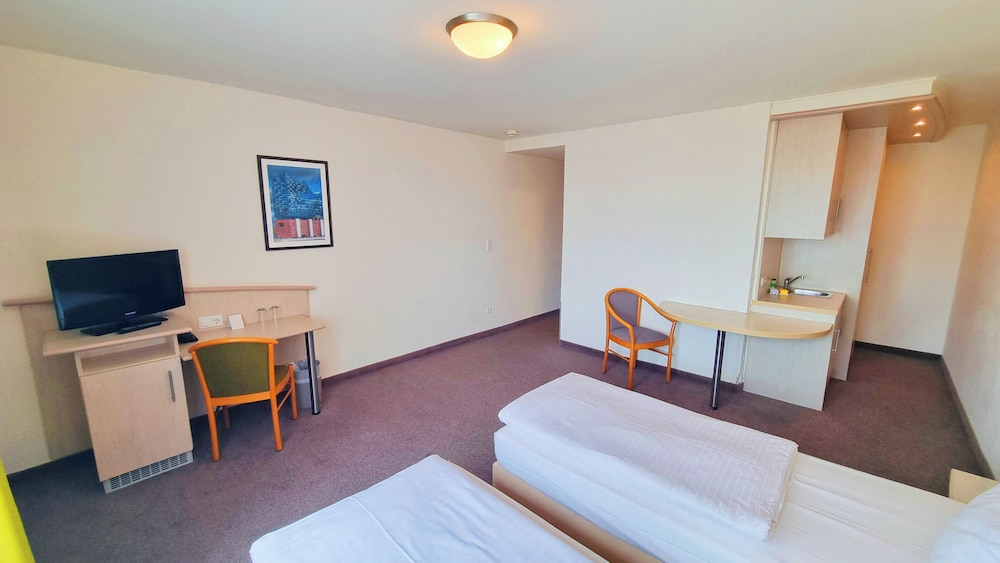 Comfort Apartment - Photo 3