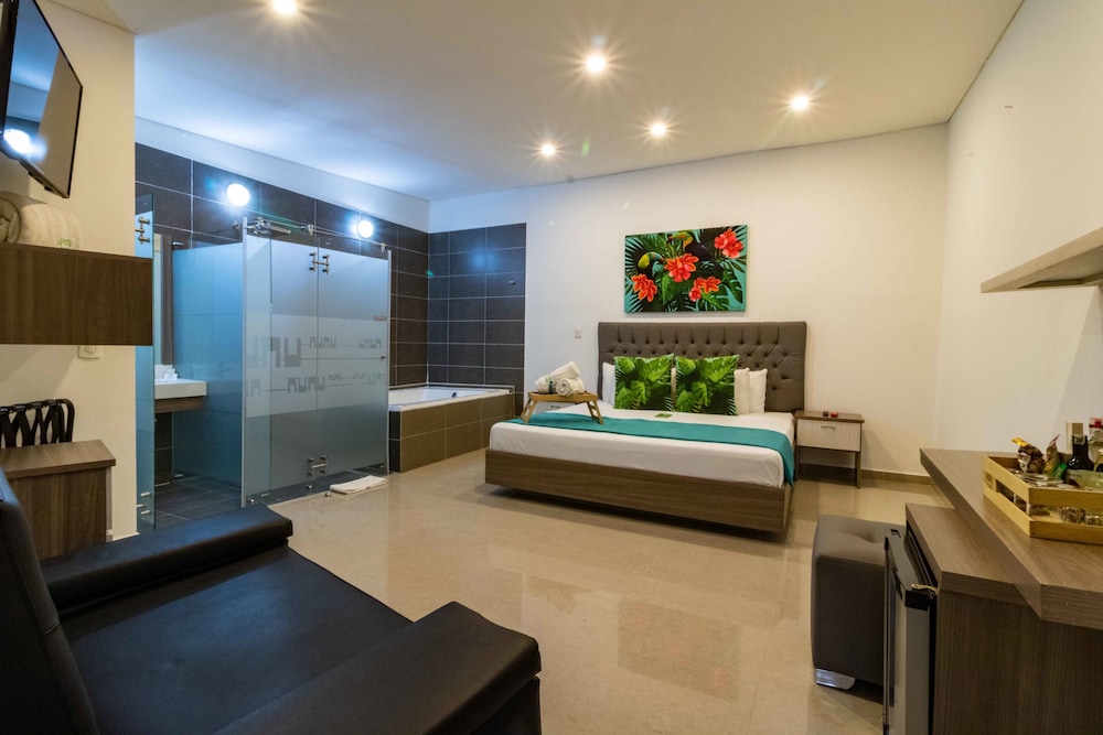 Superior Suite, 1 King Bed