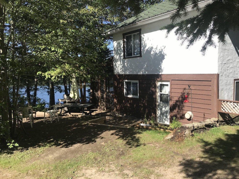 Cottage, 4 Bedrooms, Kitchen (Loon Lodge) photo 2