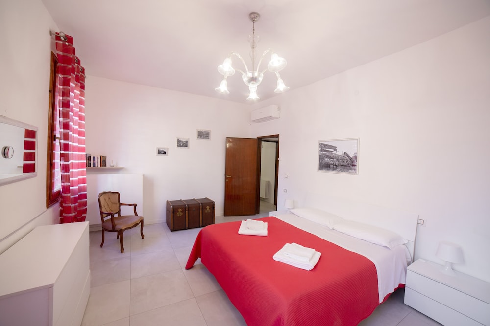 Comfort Apartment photo 1
