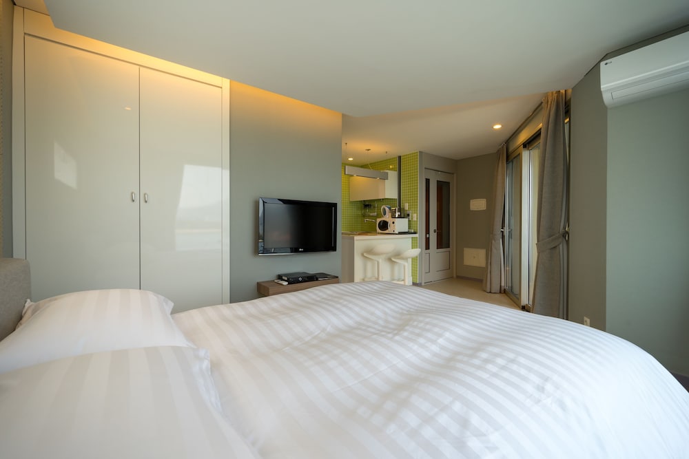 Standard Room photo 3