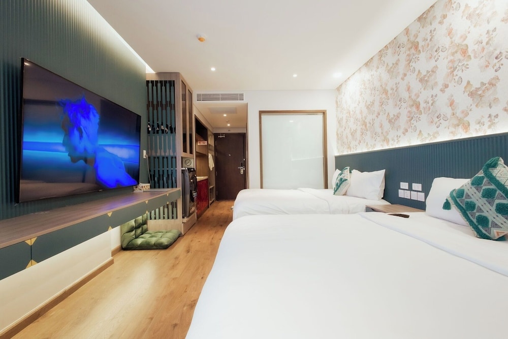 Premium Suite, 1 Bedroom, Partial Ocean View, Executive Level photo 3