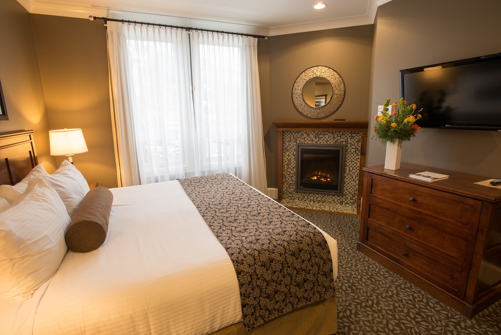 Deluxe Room, Multiple Beds (The 1898)