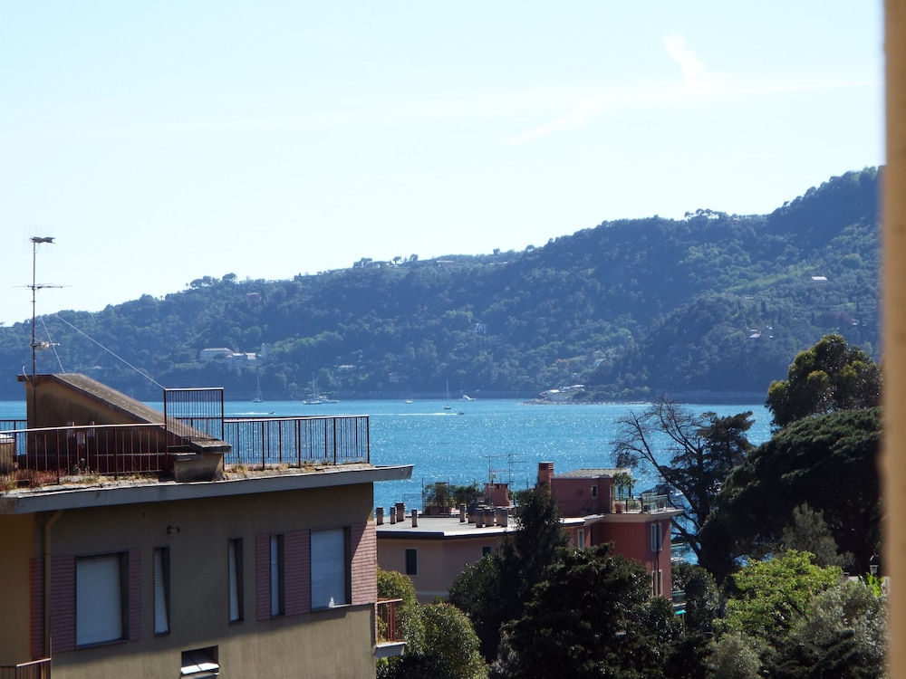 Superior Room, Balcony, Bay View - Photo 8