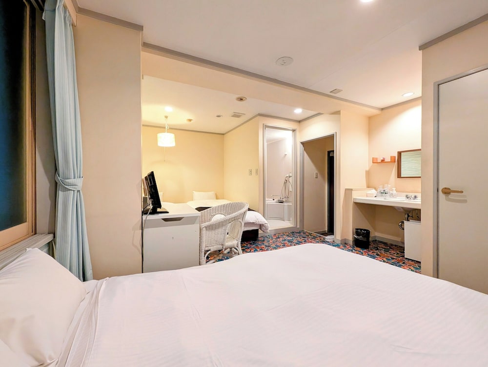 Design Room, Multiple Beds, Non Smoking photo 2