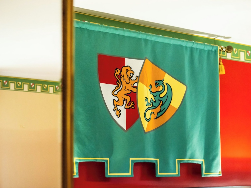 Kingdom Themed Room - Photo 5