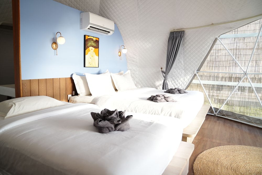 Family Suite Sea View photo 2