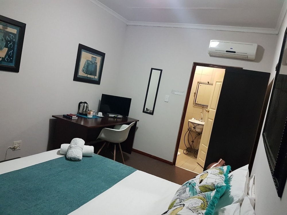 Double Room, Pool View photo 1