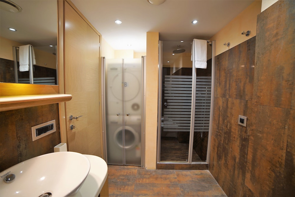 Luxury Apartment, 1 Bedroom, Sea View photo 3