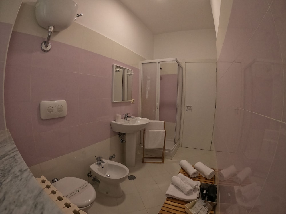 Ostello Villafranca, Foto 6