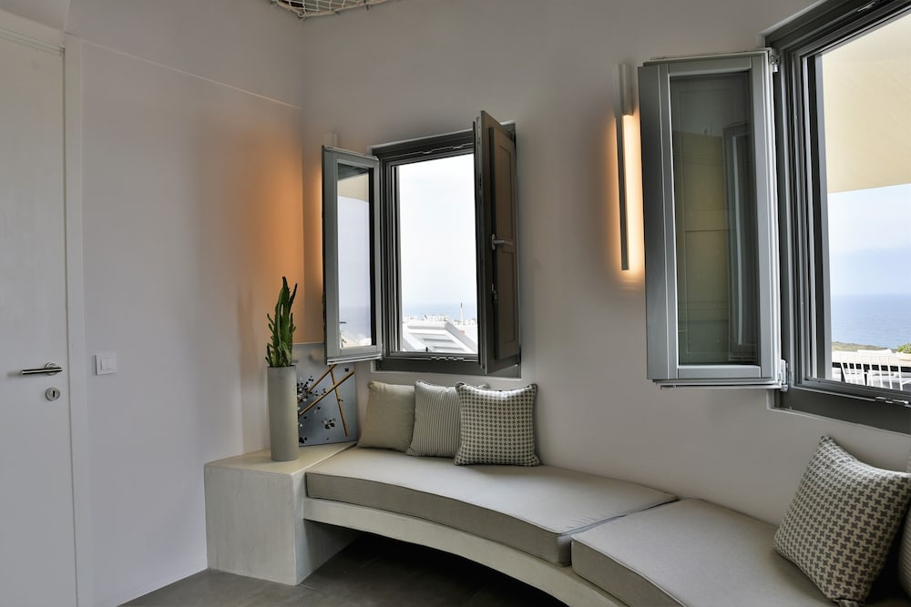 Superior Villa, Private Pool, Sea View photo 3