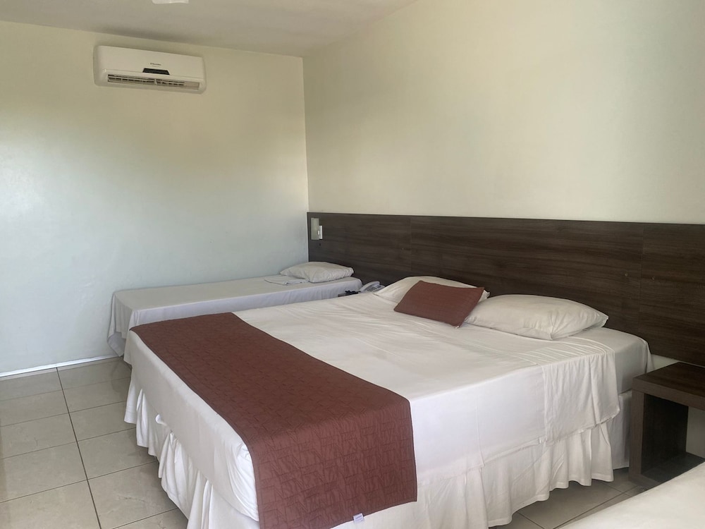 Standard Room photo 3