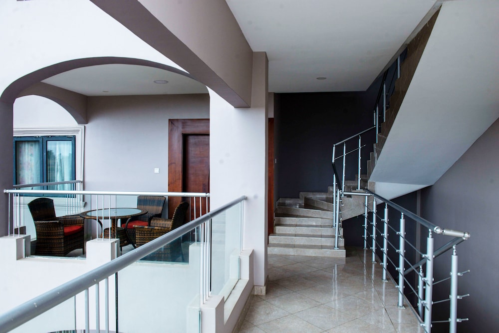 Superior Apartment - Photo 6