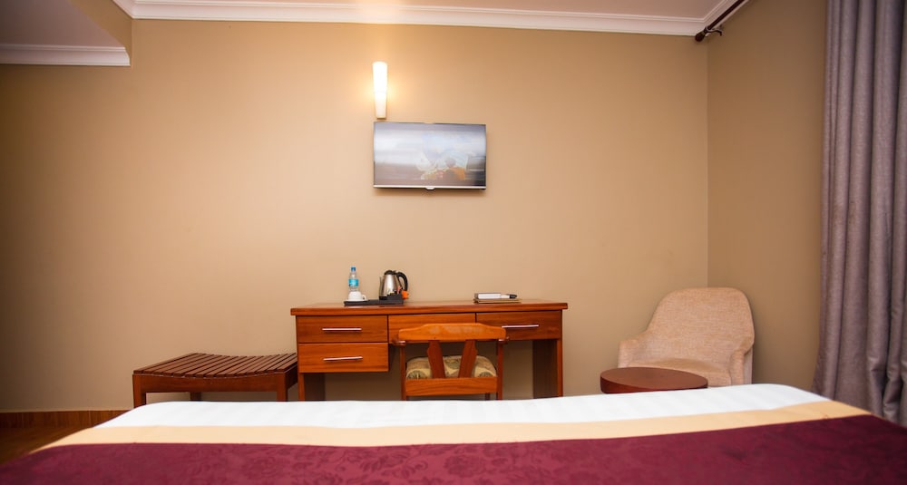 Deluxe Double or Twin Room, Lake View