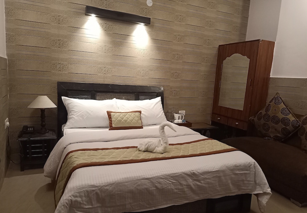 Deluxe Room, Valley View