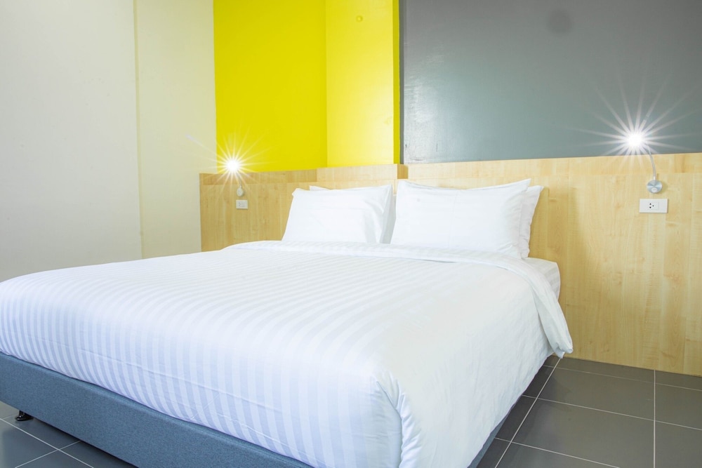 Standard Double Room, 1 King Bed - Photo 2