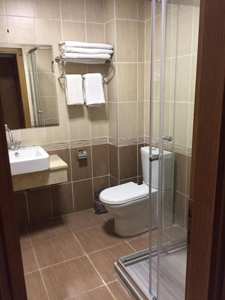 Standard Triple Room photo 3