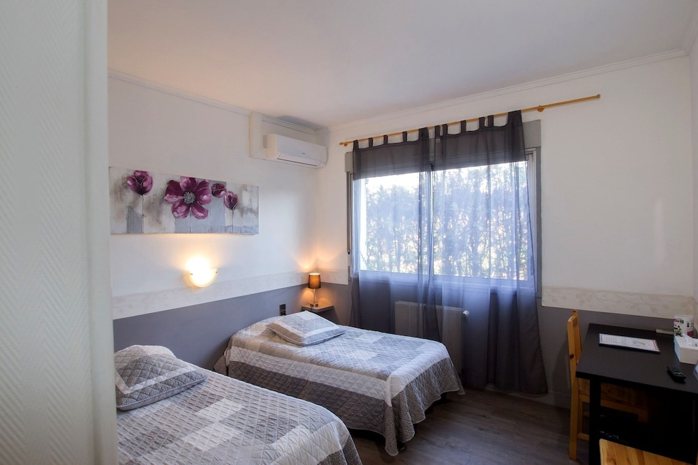 Standard Room, 2 Twin Beds