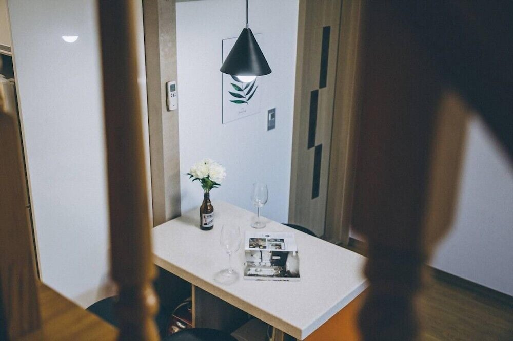 Room (Mercury) - Photo 3