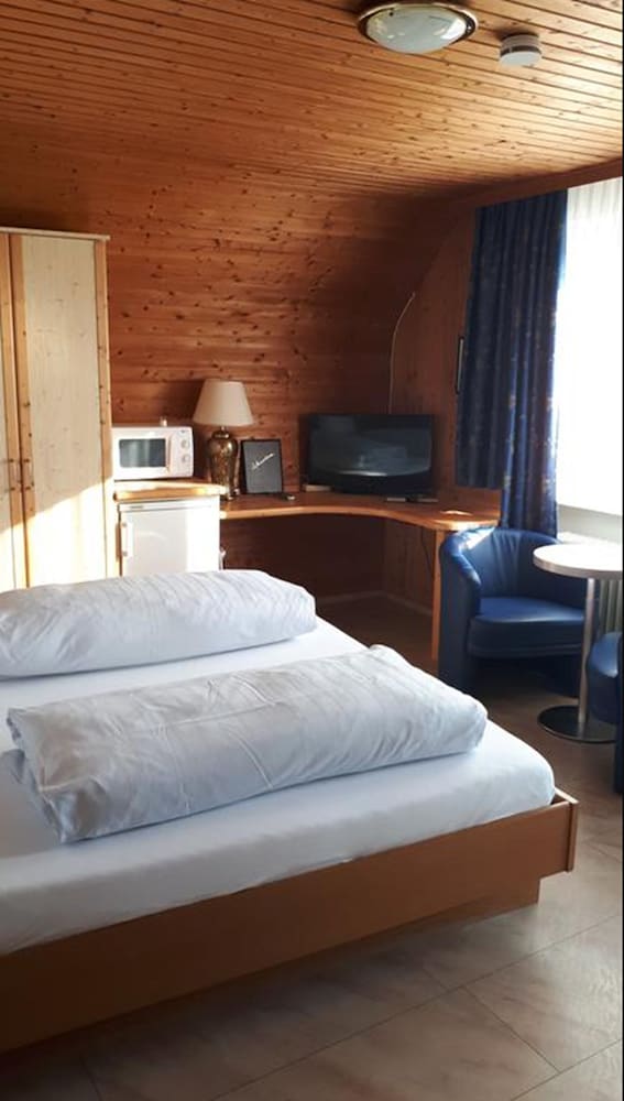 Double Room - Photo 3