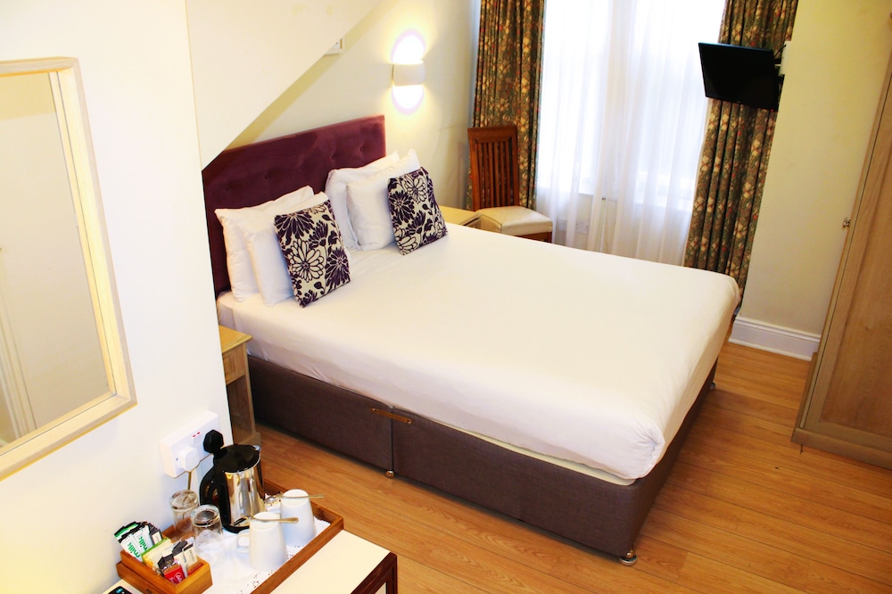 Small Double Room - Photo 6