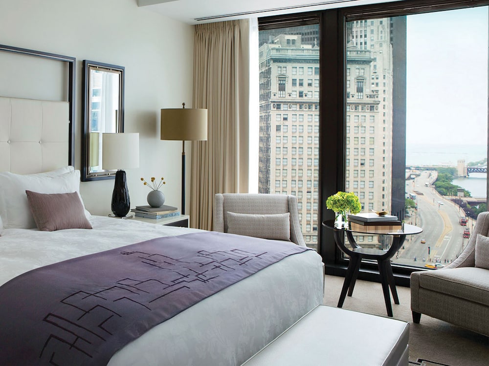 Club Room, 1 King Bed (Executive)